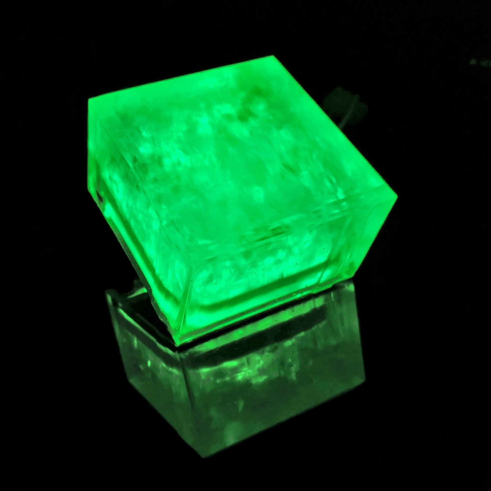 Квадратная LED брусчатка цвет зеленый